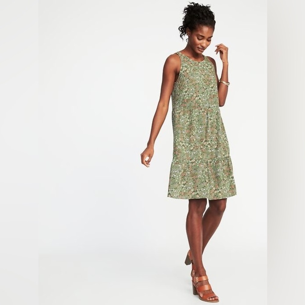 Old Navy green floral sleeveless spring summer tiered dress M medium ladies EUC